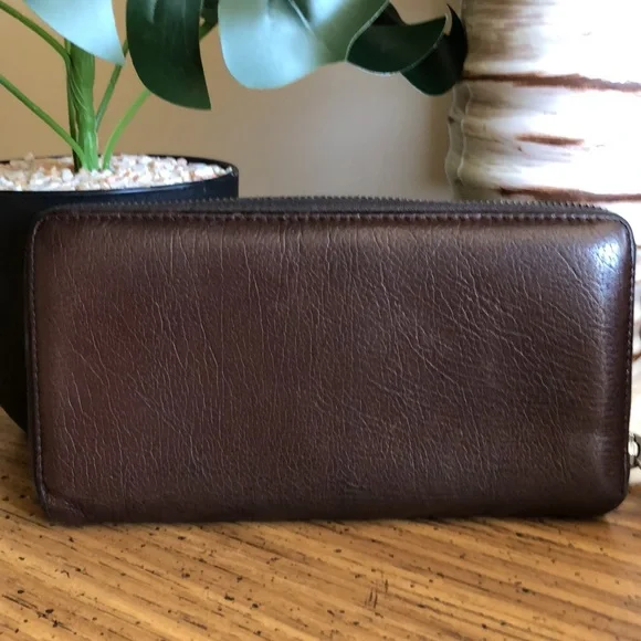 Dolce & Gabbana Leather Continental Wallet - Picture 3 of 11